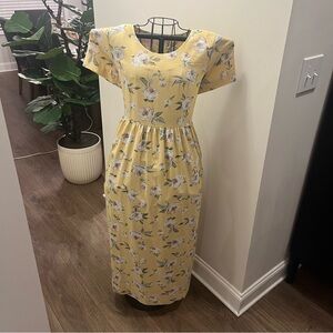 Floral Yellow Maxi Dress